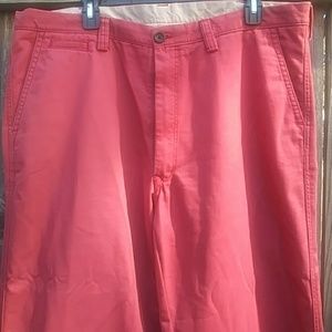 Jagged khaki pants 38x32